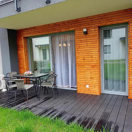 Sosnowy Z Dwoma Sypialniami I Ogrodkiem